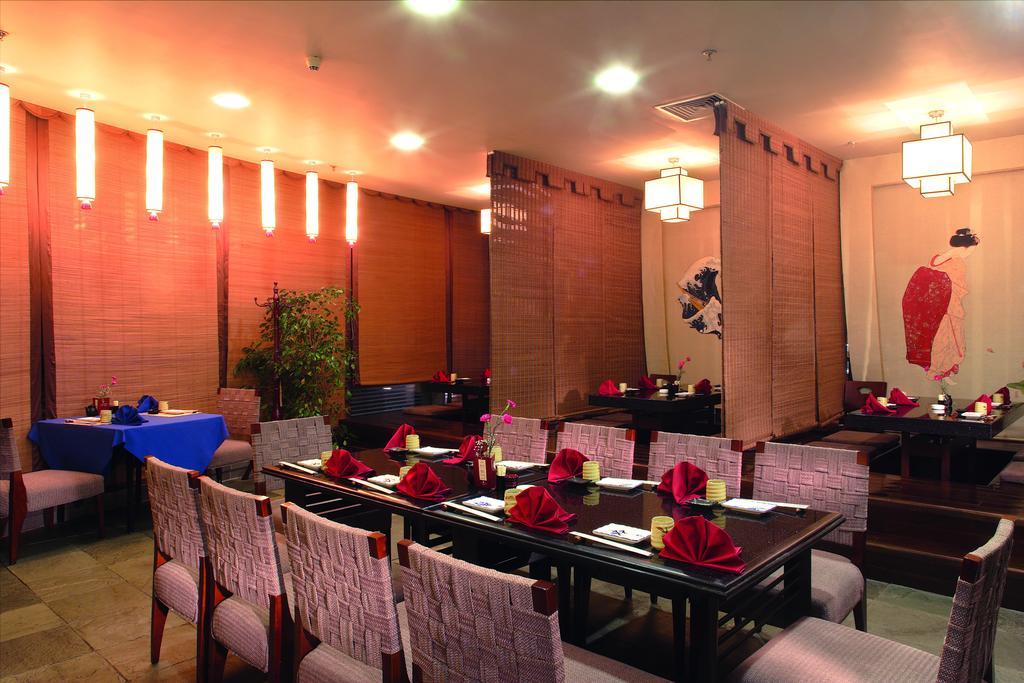World Trade Hotel Taiyuan Exterior photo